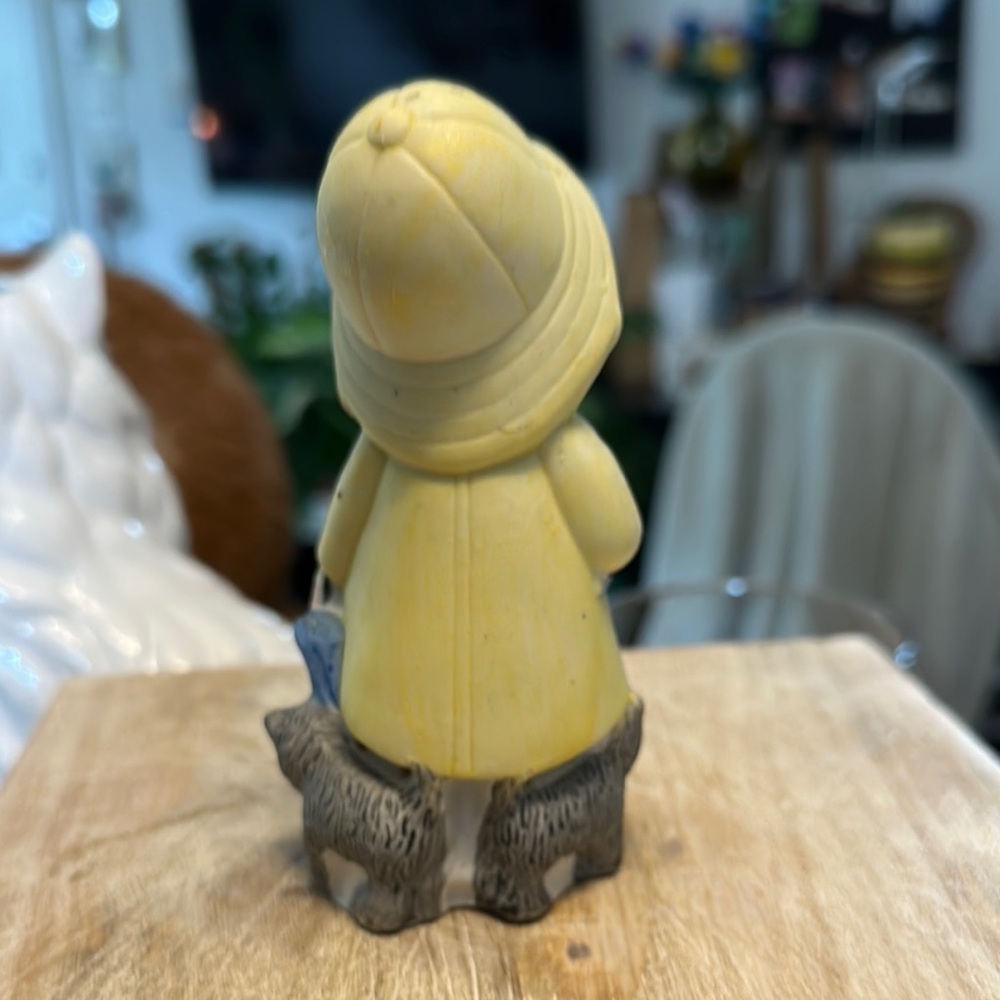 VINTAGE | Charming Yellow Raincoat Figurine with Red Boots Pomander - Picture 3 of 10